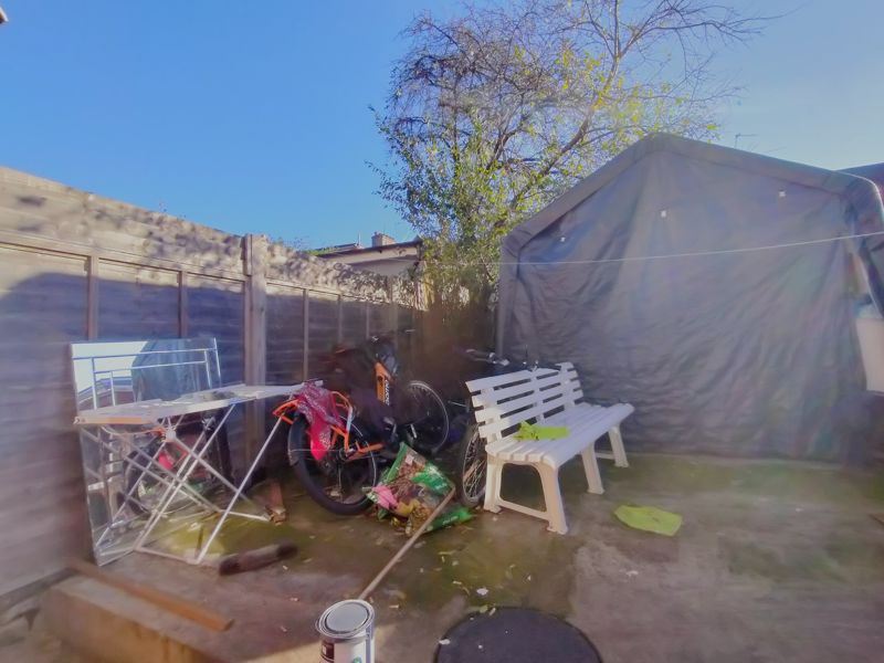 Photo 5- click for photo gallery